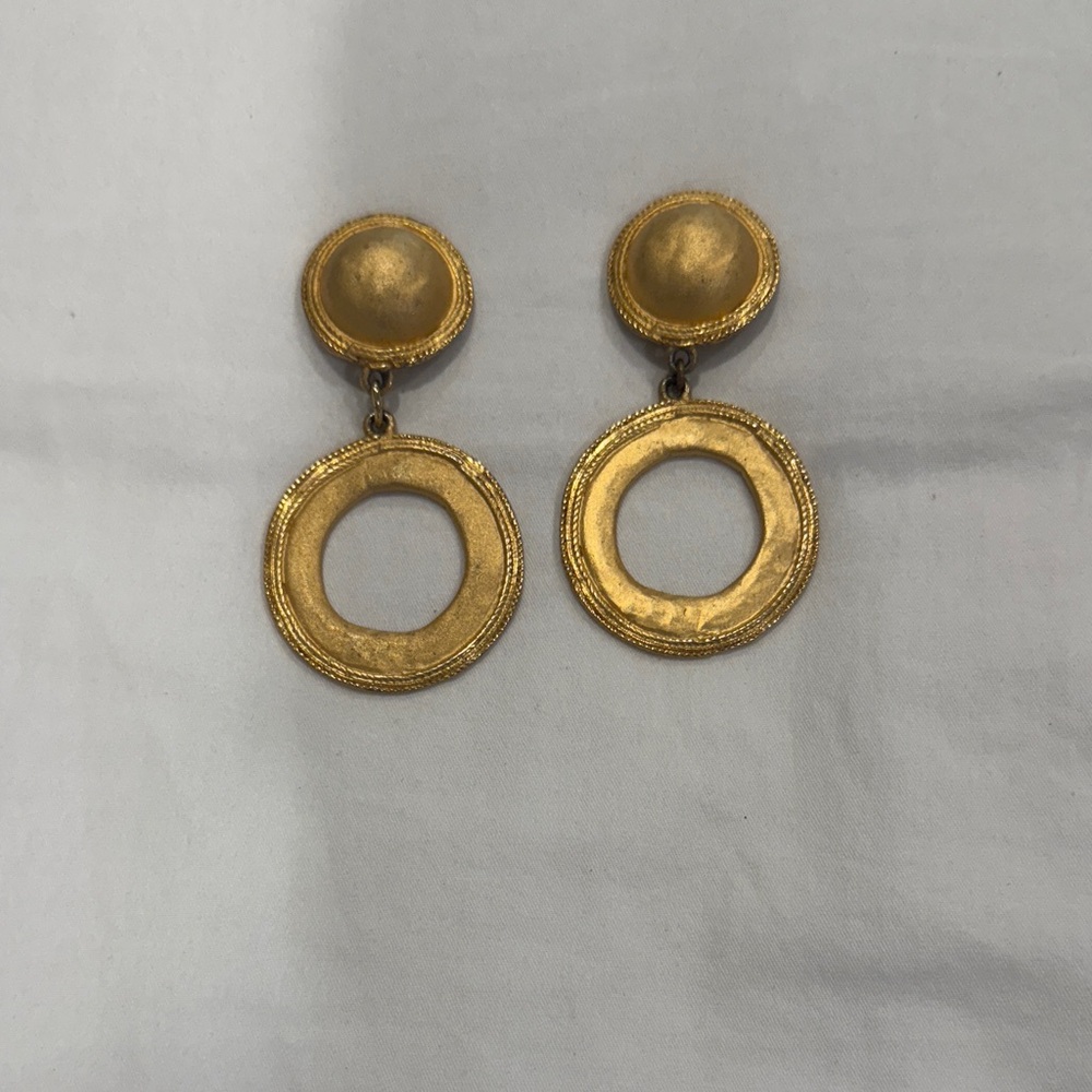 Vintage Elegant Gold-Tone Circle Drop Earrings